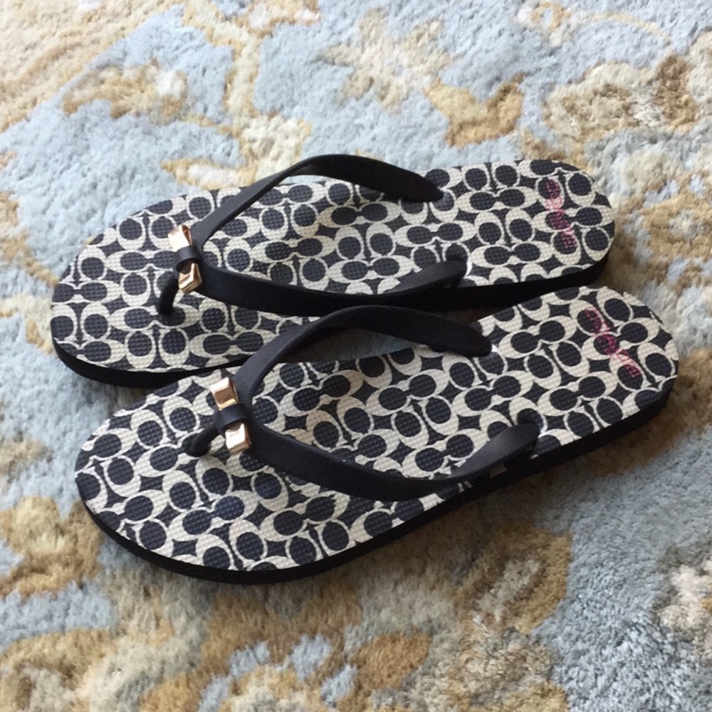 Coach flip flops